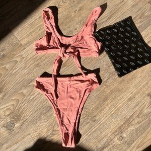 437 Swimwear size Small
